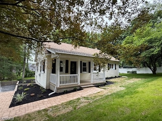 9 Sorman Terrace, Randolph, NJ 07869