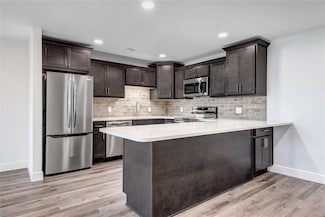 950 E Rue de La Banque Unit 308, Saint Louis, MO 63141