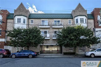 33-35 Freeman St Unit 5102, Newark, NJ 07105