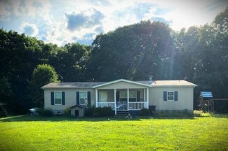 2338 Greasy Ridge Rd, Princeton, WV 24739