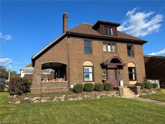425 N Walnut St, Dover, OH 44622