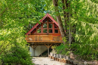 11060 Whistler Ln, Deming, WA 98244