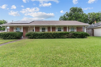 4322 Aztec St, Pasadena, TX 77504