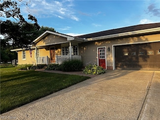 42050 County Road 27, Warsaw, OH 43844