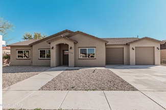 1170 N La Canoa, Green Valley, AZ 85614