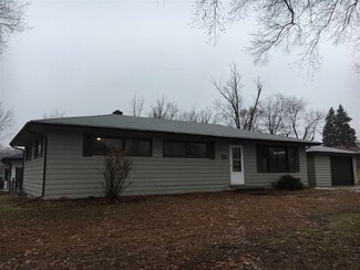 2008 Sherman Ave, Rockford, IL 61101