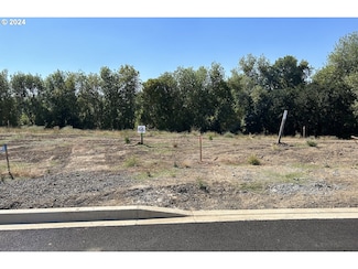 3199 NW Shadden Dr Unit 66, McMinnville, OR 97128