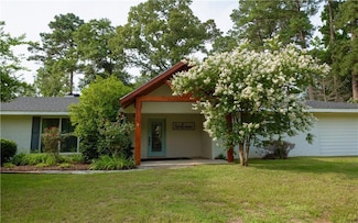 1709 Susek Dr, Pineville, LA 71360