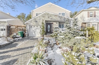 5 Senna Dr, Parlin, NJ 08859