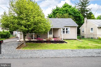 845 East Dr, Bordentown, NJ 08505