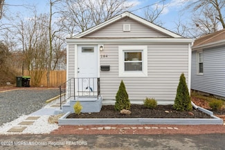 184 S Park Ave, Keansburg, NJ 07734