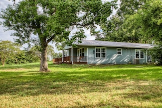 10614 Dierking Rd, Brenham, TX 77833