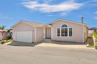 634 Via Columbia, Vista, CA 92081
