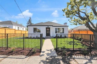 8042 19th Ave NW, Seattle, WA 98117