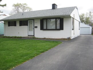 2813 S 12th Ave, Broadview, IL 60155