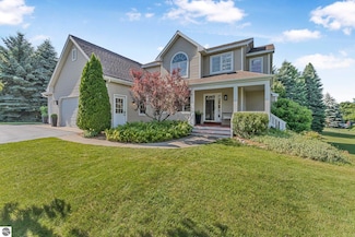 4004 Stone Ridge Dr, Traverse City, MI 49684