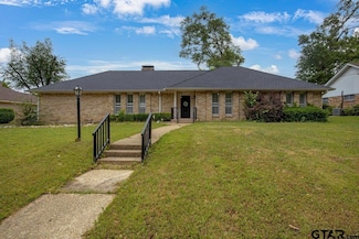 1216 Kingspark Dr, Tyler, TX 75703
