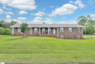 267 Crescent Hill Dr, Pickens, SC 29671