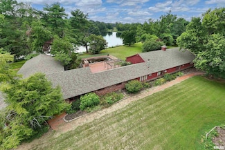 73 Minetree Ln, Carbondale, IL 62903