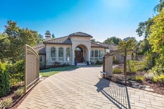 24931 Oneonta Dr, Los Altos Hills, CA 94022