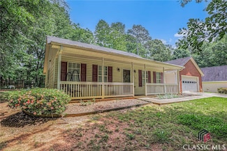 1630 White Oak Dr, Winder, GA 30680