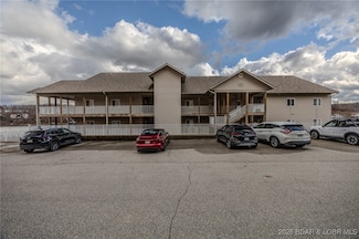 166 Oak Harbor Dr Unit 4C, Camdenton, MO 65020