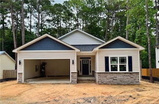 761 Riverbirch Dr, Vass, NC 28394