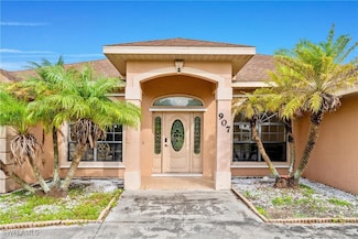 907 Sawgrass St, Clewiston, FL 33440