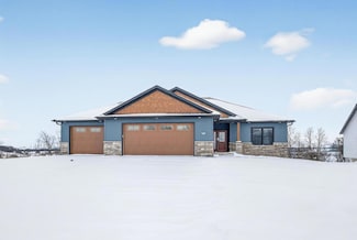 928 Overlook Dr NW, Preston, MN 55965