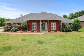 200 Wild Berry Ln, Harvest, AL 35749