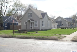 1837 N Broad St, Fremont, NE 68025