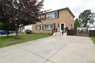 96 Sandra Dr, Buffalo, NY 14218