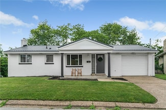 124 Lilmont Dr, Pittsburgh, PA 15218