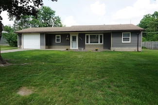 1305 6th St, Eldora, IA 50627