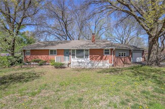 6300 W 83rd St, Overland Park, KS 66204