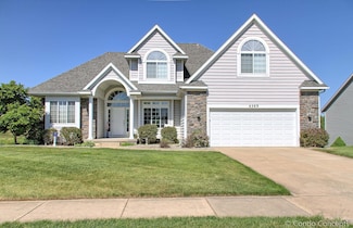 6569 Summer Shores Dr SE, Grand Rapids, MI 49548