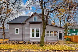 27 N Comstock St, Wabash, IN 46992