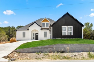 2129 Christine Dr, Granbury, TX 76048