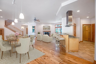 3145 NW Colonial Dr, Bend, OR 97701