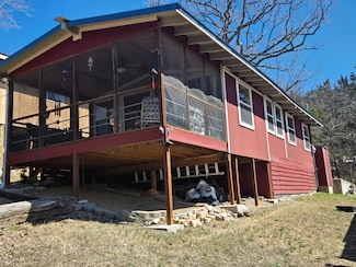 26081 Arrowhead Beach Ln, Hermitage, MO 65668