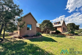 125 Tierra Del Dios Rd, Rowe, NM 87562