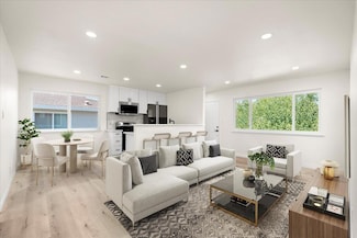 4521 Greenholme Dr Unit 4, Sacramento, CA 95842