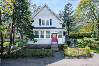 57A West St, Quincy, MA 02169