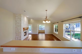 125 Sabine Dr, Georgetown, TX 78628