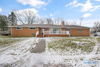 3410 Worden Rd, Oregon, OH 43616
