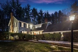 1 Shady Ln, Dover, MA 02030