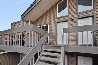 772 Walnut St Unit 10, San Carlos, CA 94070