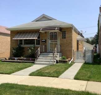 3935 Scoville Ave, Berwyn, IL 60402