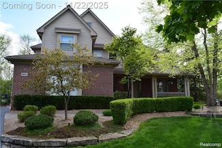6621 Glenshaw Ct, West Bloomfield, MI 48322