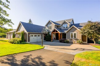 1760 Misty Acres Dr, Ferndale, WA 98248